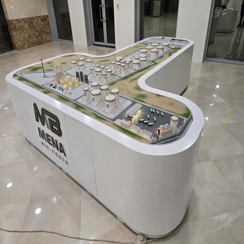 Finished master plan scale model development